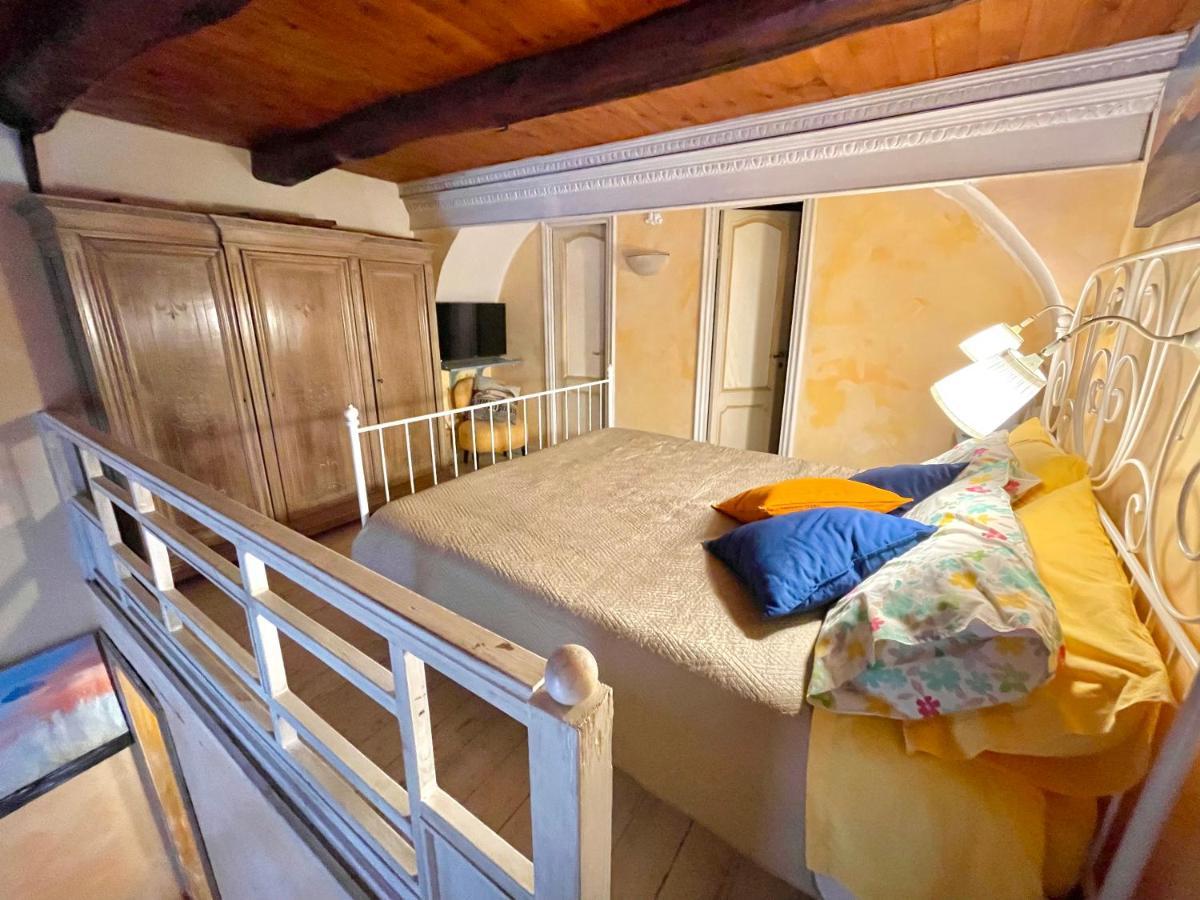 Casa Ra Bella Mbriana Apartment เนเปิลส์ ภายนอก รูปภาพ